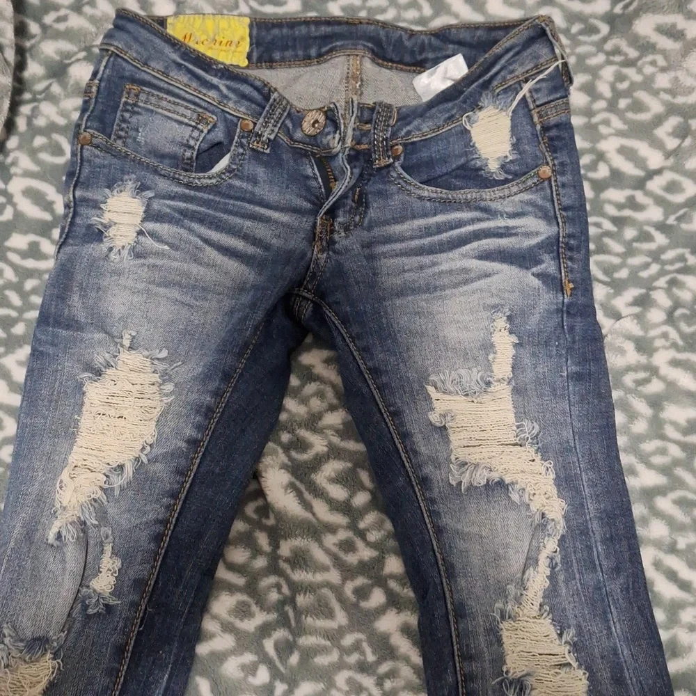 Machine Ripped Skinny Jeans - Picture 2 of 4